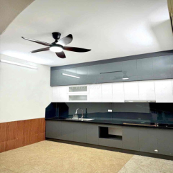 CHO THUÊ NHÀ NGUYÊN CĂN  50M2, 4 TẦNG, 5 NGỦ, LÔ GÓC THOÁNG, GIÁ 11 TR