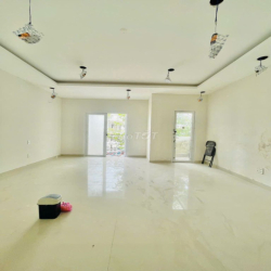 CHO THUÊ NHÀ PHỐ THƯƠNG MẠI MẶT TIỀN TRẦN THỊ NGHỈ (TRỆT 4 LẦU 5X20)