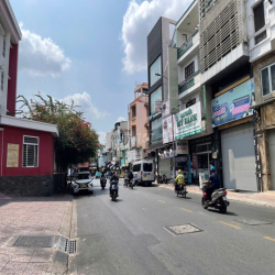 Mặt Tiền Lê Bình Khu Hoàng Việt Khách Sạn Đệ Nhất Đối Diện Trường Học