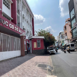 Mặt Tiền Lê Bình Khu Hoàng Việt Khách Sạn Đệ Nhất Đối Diện Trường Học