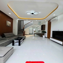 CHỦ HỌ NGỘP HẠ 150TRIỆU BÁN NHÀ TRỆT LẦU GẦN KDC LAVENDER TÍN KHẢI