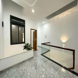 CHỦ HỌ NGỘP HẠ 150TRIỆU BÁN NHÀ TRỆT LẦU GẦN KDC LAVENDER TÍN KHẢI