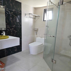 CHO THUÊ CĂN HỘ 1 PHÒNG NGỦ ĐẦY ĐỦ NỘI THẤT GIÁ 8.5 TRIỆU/THÁNG
