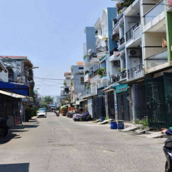 11 TR- CÓ 4PN,3WC .DT 4x12  TRỆT 2 LẦU  HẺM 7M ĐƯỜNG 22 LÊ VĂN QUOI