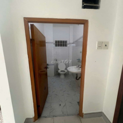 NHÀ ĐƯỜNG XE TẢI KHU VỰC AN NINH DÂN TRÍ CAO GẦN CV LỚN GIÁP GÒ VẤP