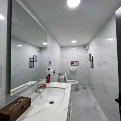 CHO THUÊ MẶT BẰNG VĂN PHÒNG ĐẠI DIỆN LÊ THÁNH TÔN Q1,25m2 40tr/tháng .