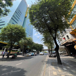 CHO THUÊ MẶT BẰNG VĂN PHÒNG ĐẠI DIỆN LÊ THÁNH TÔN Q1,25m2 40tr/tháng .