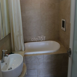 Cho thuê Căn hộ  E1006, tòa tháp Đông - Tòa nhà Golden Westlake