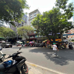 CHO THUÊ MẶT BẰNG VĂN PHÒNG ĐẠI DIỆN LÊ THÁNH TÔN Q1,25m2 40tr/tháng .