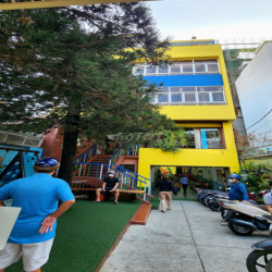 Cho thuê Biệt thự nguyên căn 04 tầng 8x45 gần CV Hoàng Văn Thụ