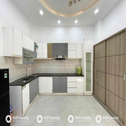 STUDIO TẦNG TRỆT CÓ SÂN VƯỜN FULL NỘI THẤT NGAY GẦN ĐẦM SEN