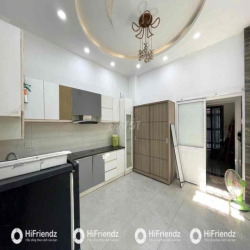 STUDIO TẦNG TRỆT CÓ SÂN VƯỜN FULL NỘI THẤT NGAY GẦN ĐẦM SEN