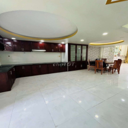 CHO THUÊ NHÀ:
TRỆT 2 LẦU MỚI ĐẸP
- CÓ NỘI THẤT -