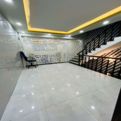 CHO THUÊ NHÀ:
TRỆT 2 LẦU MỚI ĐẸP
- CÓ NỘI THẤT -