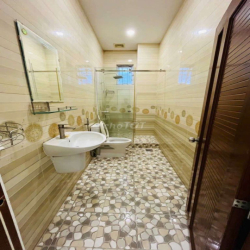 CHO THUÊ NHÀ:
TRỆT 2 LẦU MỚI ĐẸP
- CÓ NỘI THẤT -