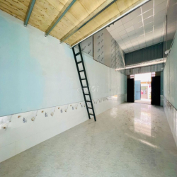 Cho Thuê Nhà 72m2 Có Gác Đường Nguyễn Cửu Phú Gần KCN Tân Tạo Giá 5tr