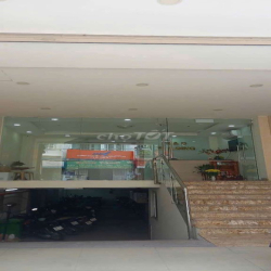 Văn phòng 50m2 giá 8,5 triệu/tháng khu sân bay tòa nhà Giải Phóng