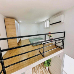 Duplex gác cao thoáng mát-Ngay cầu Chữ Y