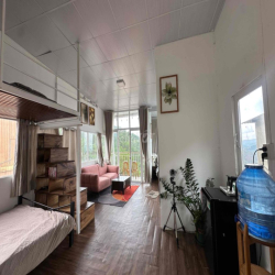 CHO THUÊ HOMESTAY VIEW ĐẸP GẦN BÒ TƠ DÃ CHIẾN – ĐÀ LẠT 🌿  ✨ Vị trí đ