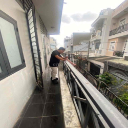 Nhà nguyên căn rộng. 5PN.4WC. Hình và Video thật 100%.