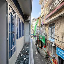 Chính Chủ,Cho Thuê Phòng 45m2 , Full Nội Thất , Ban Công