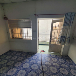 Nhà 1 lầu Quốc Lộ 1A, 4mx15m, 2 phòng ngủ riêng, 2 toilet riêng