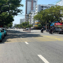 Cho Thuê Đất Mặt Tiền Đường 15m Hồ Nghinh DT 180m Ngang 10m