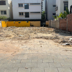 Cho Thuê Đất Mặt Tiền Đường 15m Hồ Nghinh DT 180m Ngang 10m