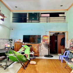 Nhà 1 lửng 2 phòng, ngay chợ Ba Bàu,Thới Tam Thôn Hóc Môn