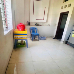 Cho thuê nhà 2 tầng hẻm xe hơi Gò Cát