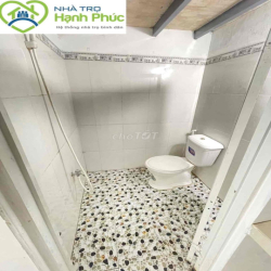 Phòng ngay Đình Phong Phú, Tăng Nhơn Phú B, Q9