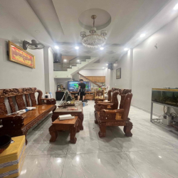 🇻🇳🇻🇳🇻🇳NHÀ PHỐ NGUYÊN CĂN CÓ NỘI THẤT Q7