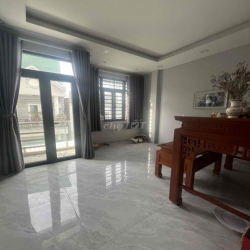🇻🇳🇻🇳🇻🇳NHÀ PHỐ NGUYÊN CĂN CÓ NỘI THẤT Q7