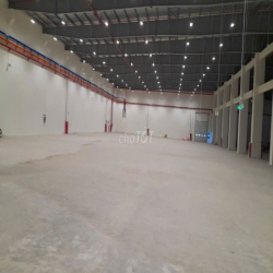 Kho xưởng LỚN diện tích 5500m2 xây dựng 3320m2 đường Phan Văn Hớn
