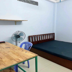 CHỦ CHOTHUE NHÀ ĐƯỜNG LÒ LU 7triu/1th 3PN - cho thuê lâu dài.
