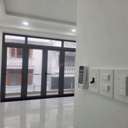 Nhà 1 Trệt 1 Lửng 3 Lầu 5PN Đường Số 2 Hoàng Quốc Việt