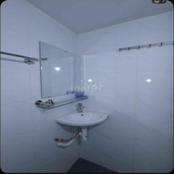 Nhà mặt phố cho thuê