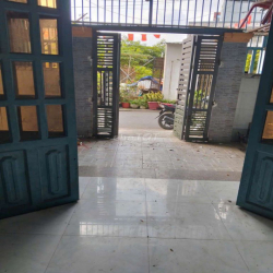 4*17. Nhà 1 lầu 3pn 2wc. Nguyễn Thị búp. Q12