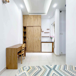 Căn hộ Studio - 25m2  - Full Nội Thất - View Thoáng - Phan Xích Long