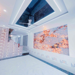 Nhà đẹp như mới – 4PN – sân ô tô rộng – gần DT743C – chỉ 7.5tr