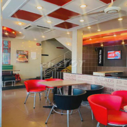 Cho Thuê Nhà Góc 2MT Tô Hiến Thành, Phường 13, Quận 10, DT: 7x20m