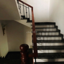 cho thuê biệt thự khang điền 1T/2 lầu 5PN, 4WC đường 12m giá 24 triệu