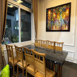 cho thuê biệt thự khang điền 1T/2 lầu 5PN, 4WC đường 12m giá 24 triệu