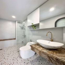 TÁCH BẾP BAN CÔNG NHƯ HÌNH FULL NỘI THẤT GẦN NGAY VINCOM PHAN VĂN TRỊ 