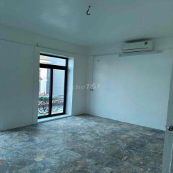 Nhà sân vườn An Dương Vương 80m2 x 4 tầng, 40m2 sân oto vào nhà