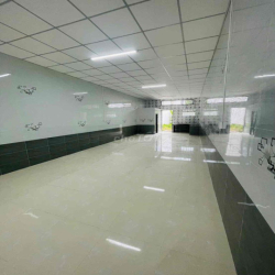 Nhà mới 99% trống suốt KDC Hưng Phú 1