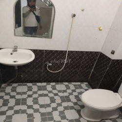 nhà 4x8m,2L,4pn, Phạm Văn Chiêu 8tr/tháng 