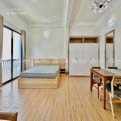 Cho thuê căn hộ ban công siêu thoáng ngay ngã tư Bảy Hiền, Tân Bình