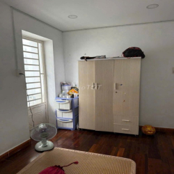 nhà 4x8m,2L,4pn, Phạm Văn Chiêu 8tr/tháng 