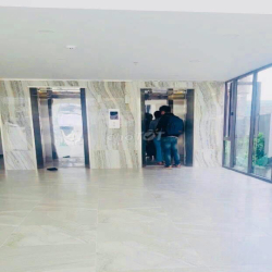 Cho thuê Văn Phòng tầng trệt,có sân cực rộng tòa nhà 77 Tân Kỳ Tân Quý